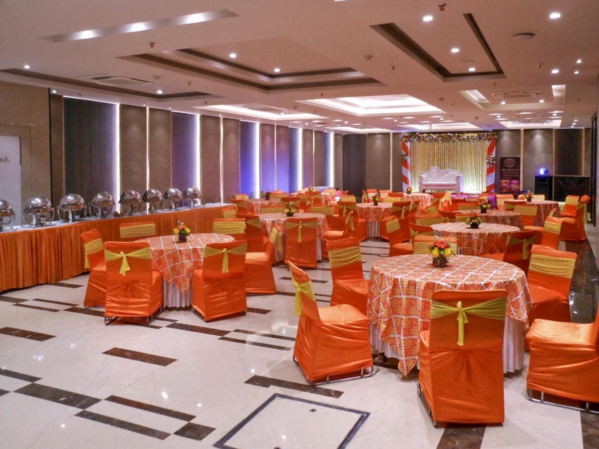 Hotel Saket 27 Nové Dillí Exteriér fotografie