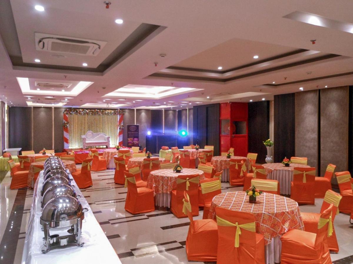 Hotel Saket 27 Nové Dillí Exteriér fotografie