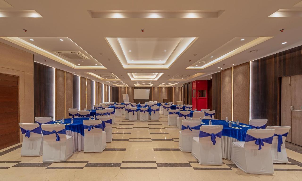 Hotel Saket 27 Nové Dillí Exteriér fotografie